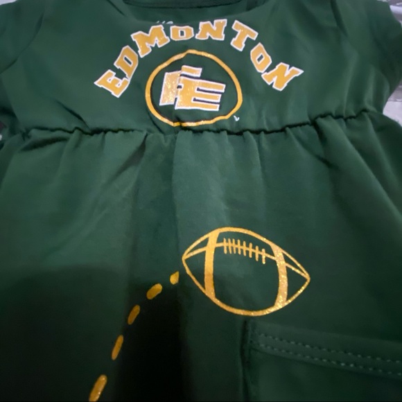 Edmonton Eskimos Short Sleeve Dress Size 0-3 Months - Picture 3 of 4